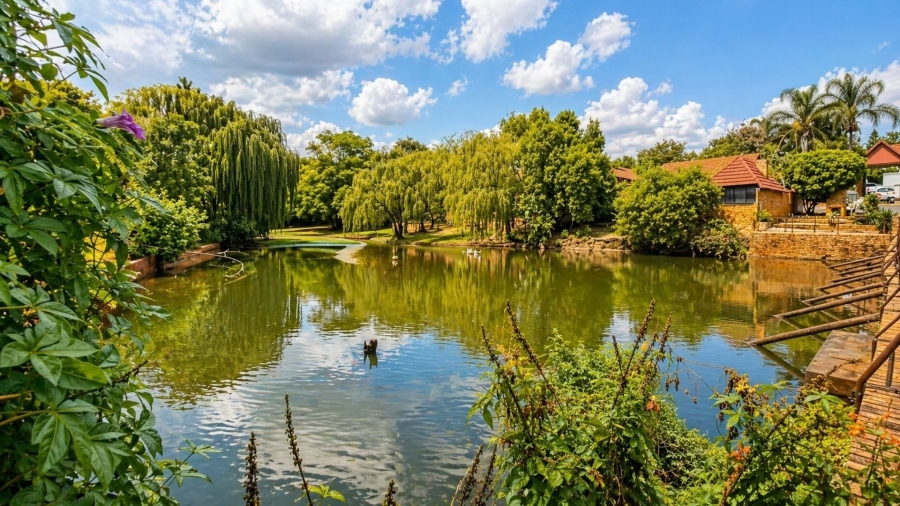 2 Bedroom Property for Sale in Safari Gardens North West